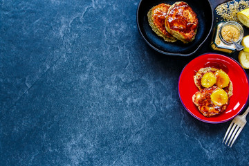 Pancakes with caramelized bananas