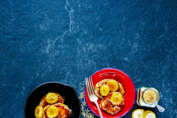 Pancakes with caramelized bananas