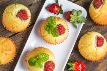 strawberries muffin