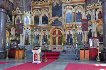 Inside Uspenskin Cathedral
