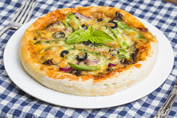 Seafood pizza, shrimp pizza