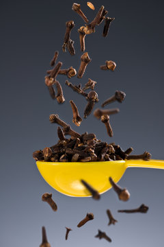 1 Tablespoon Whole Cloves