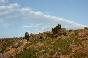 Paysage du Conflent dans les Pyrénées orientales, France