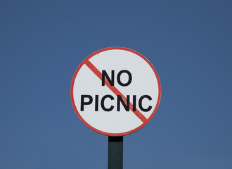 NO PICNIC