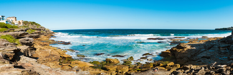 Fototapeta na wymiar Rocky Bondi Shores, Australia 