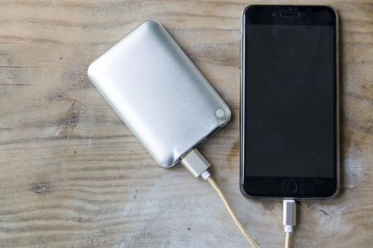 Smartphone and Power Bank