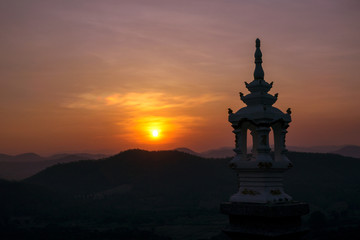 Obraz premium Landscape of sunrise over mountains in chiangmai ,Thailand