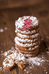 Oatmeal cookies with powdered sugar