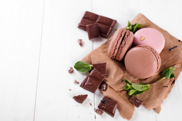 Macaroons with chocolate