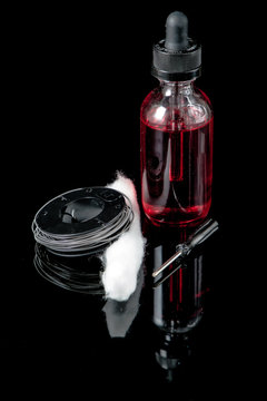 Electronic cigarette juice with cotton wick,screwdriver and coil wire