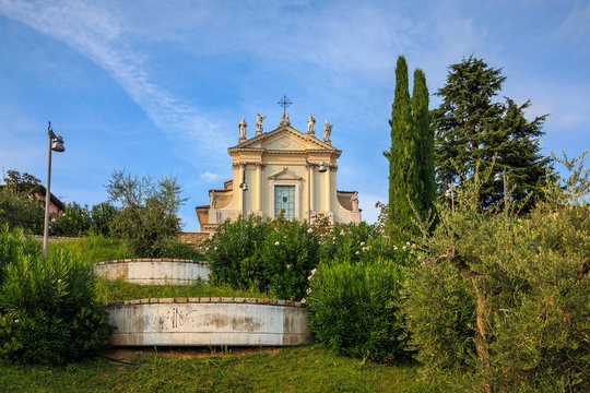 kirche san giovanni decollato in manerba del garda 