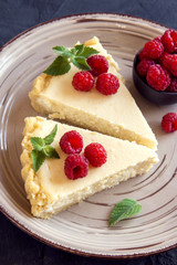 cheesecake with fresh raspberries