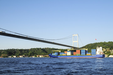 Kargo Gemisi, İstanbul.