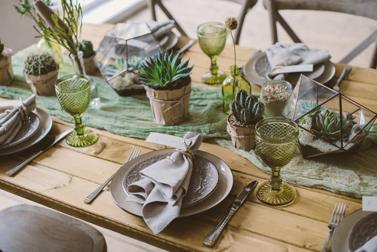 Rustic table sale settings