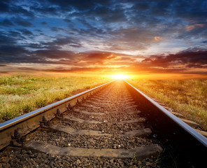 Obraz premium sunset scene over railway
