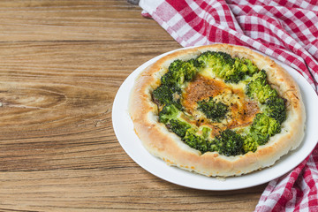 Sea broccoli pizza