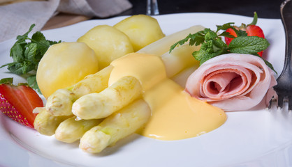 delicious asparagus