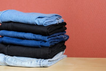 Colored jeans blue black 
