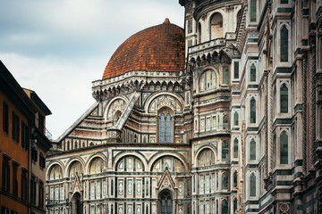 Fototapeta premium Duomo Santa Maria Del Fiore closeup in street
