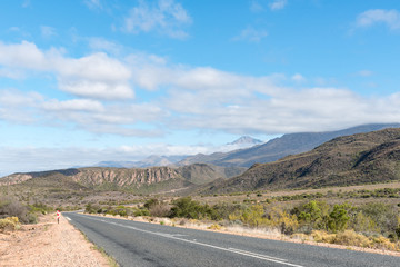 Scenic road R62 between Calitzdorp, and Ladismith