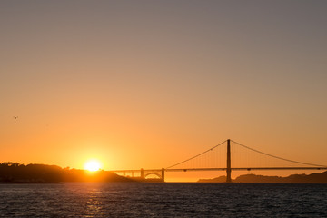 Fototapeta na wymiar Sunset on the Golden Gate