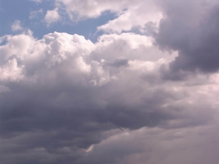 Fototapeta premium sky, weather, day, heaven, background, cloud, space, cloudscape, color, light, nature, outdoor, air, climate, cumulus, beauty, summer, view, environment, high, beautiful, sunny, bright, pattern, sunli
