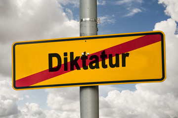 Schild 244 - Diktatur