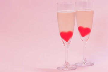 ハートとシャンパン