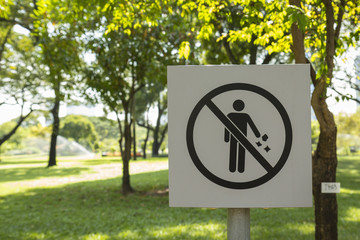 not litter in park
