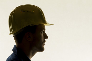 Handwerker mit Werkzeug