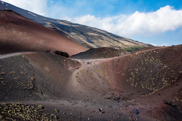 stupendo paesaggio lunare dal monte etna in sicilia © garpinina