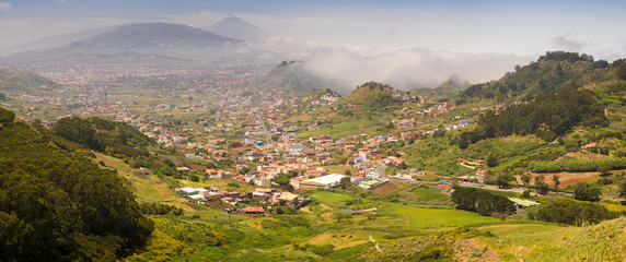 Fototapeta na wymiar Tenerife, the valley of the Anaga Mountains, down the town of La Laguna