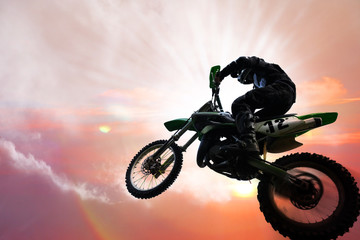 motocross moto saut sport mécanique extrême cyclindrée ciel compétition gagner course © shocky