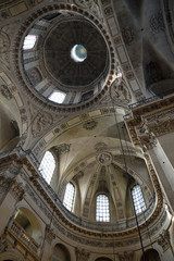Coupole de l'église Saint-Paul dans le Marais à Paris, France
