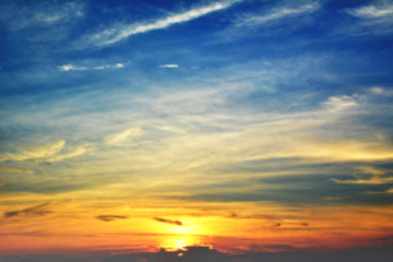 Obraz premium Blur of focus sky sunset background