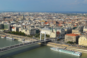 Fototapeta na wymiar Budapest scenery