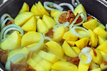 Potato with mushrooms and onion