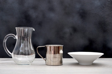 Glass jug and metal jug