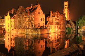 Bruges night reflections