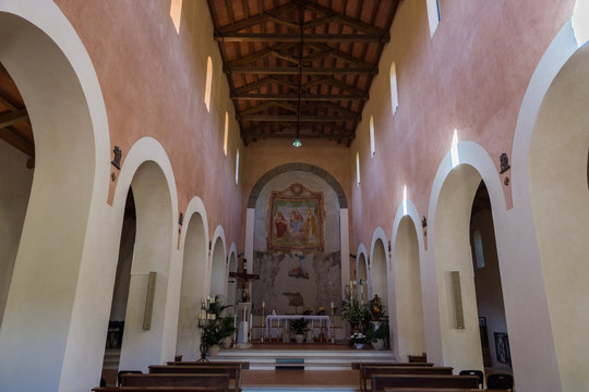Teano CE, chiesa di San Paride ad Fontem