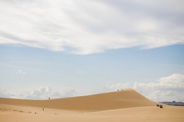 Fototapeta na wymiar White Sand Dunes, Mui Ne, located in the south of Vietnam