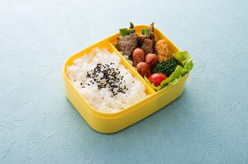 弁当 © kim