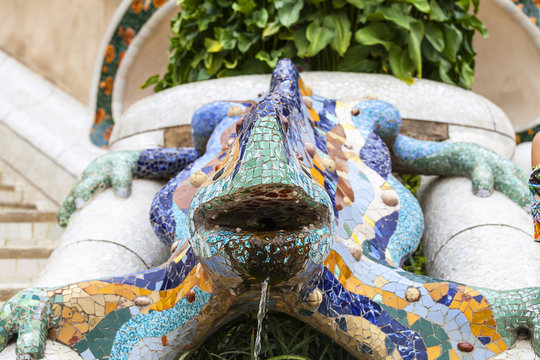 Gaudí's multicolored mosaic salamander in Park Guell, Barcelona , Spain