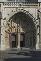 Portal der St. Bavo-Kathedrale in Gent, Belgien