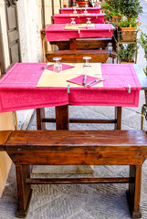 sidewalk restaurant