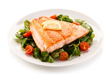 Roast salmon with vegetables