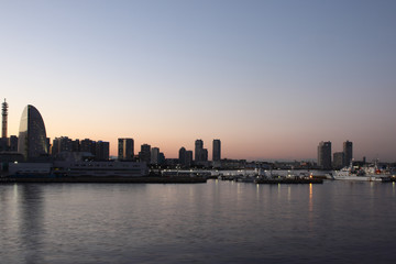 Fototapeta na wymiar Japan skyline at Yokohama city