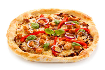 Pizza with chicken