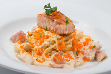 Salmon Steak spaghetti with white sauce