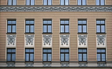 Riga, Bruninieku 4, Art Nouveau building, decor elements